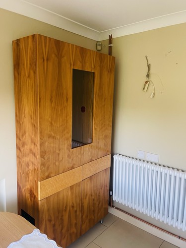 Brown medium wood - brown,