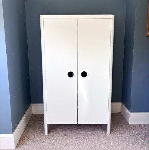 White door freestanding - door,