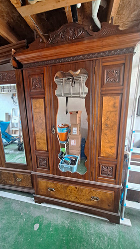Solid dark wood - solid,