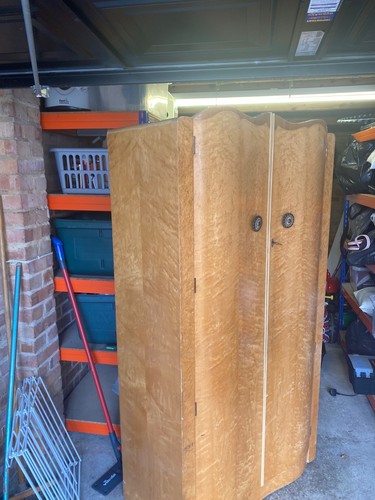 Door wardrobe with - 2,